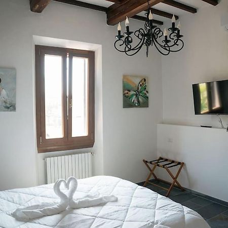 Casa Del Borgo Antico Apartman Poggibonsi Kültér fotó